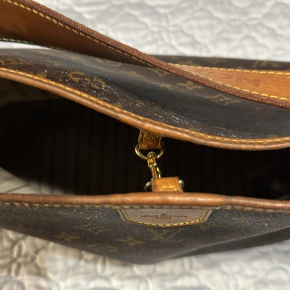 Authentic Louis Vuitton Graceful PM - Picture 4 of 17